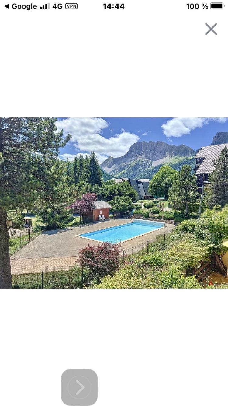Studio mansardé 18 m2 climatisé avec piscine privée Gresse-en-Vercors Extérieur photo